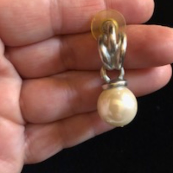 Silver & Pearl Stone Earrings *NWOT* - Picture 5 of 5
